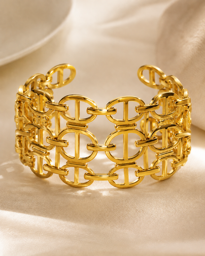 Velion Curve Bracelet