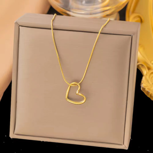 Seraphina Open Heart Necklace